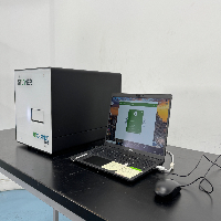 Unchained Labs Stunner Automatic Protein Analyzer image 1